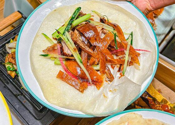 中国の冷凍アヒルのパンケーキメーカー |ファストフードおよびテイクアウト用の EU 規格ダックパンケーキ、BRC および HALAL 認証付きバルク供給